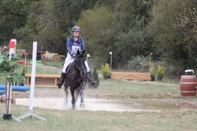 DERBY OFFICIEL : Premier concours officiel à Flourens Equitation, une belle première édition qui s’est déroulée dans la bonne humeur et le partage. Merci à tous !